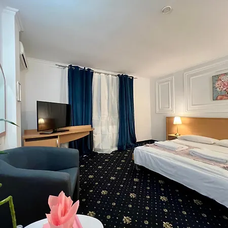 Hotel Vandia 3*