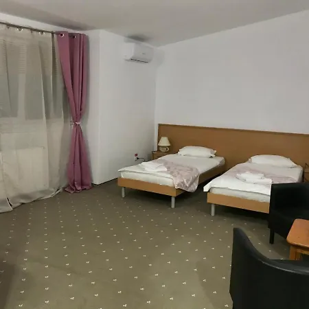 Hotel Vandia 3*