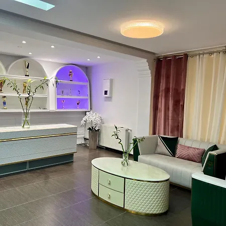 Hotel Vandia 3*